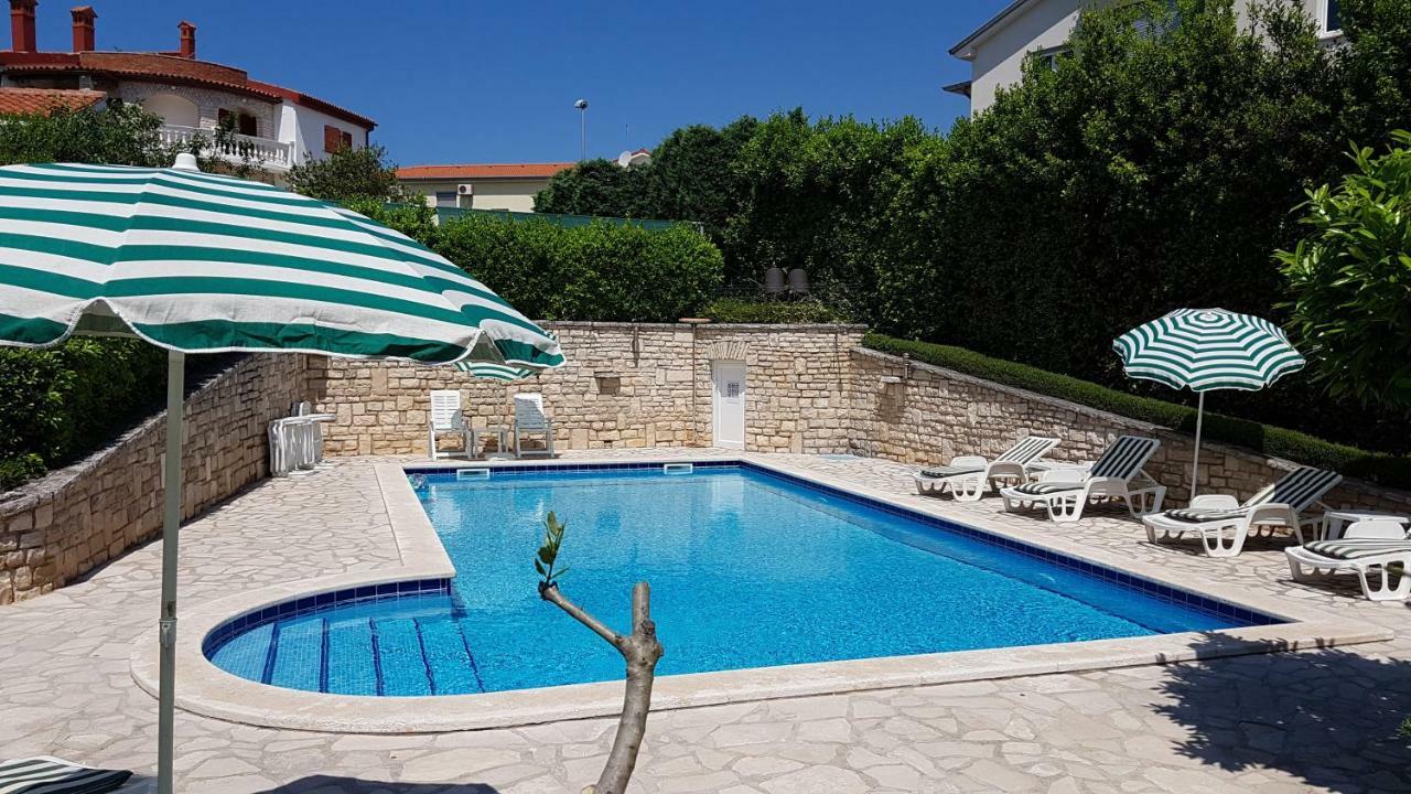 Villa Noela Pula Exterior photo